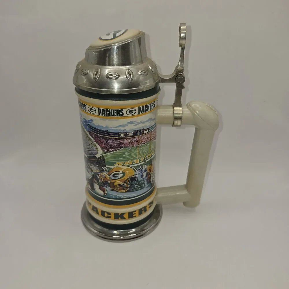 Vintage Green Bay Packers NFL Danbury Mint Lambeau Stadium Players Stein Tankard